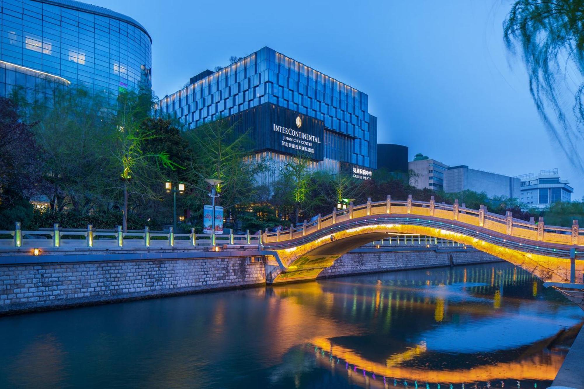 Intercontinental Jinan City Center By Ihg Exterior photo